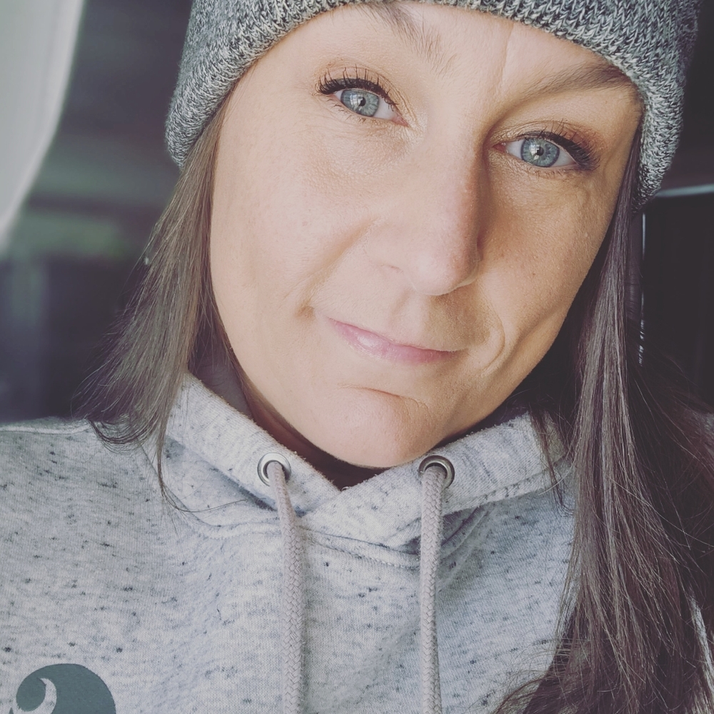 Meet your Posher, Kayla